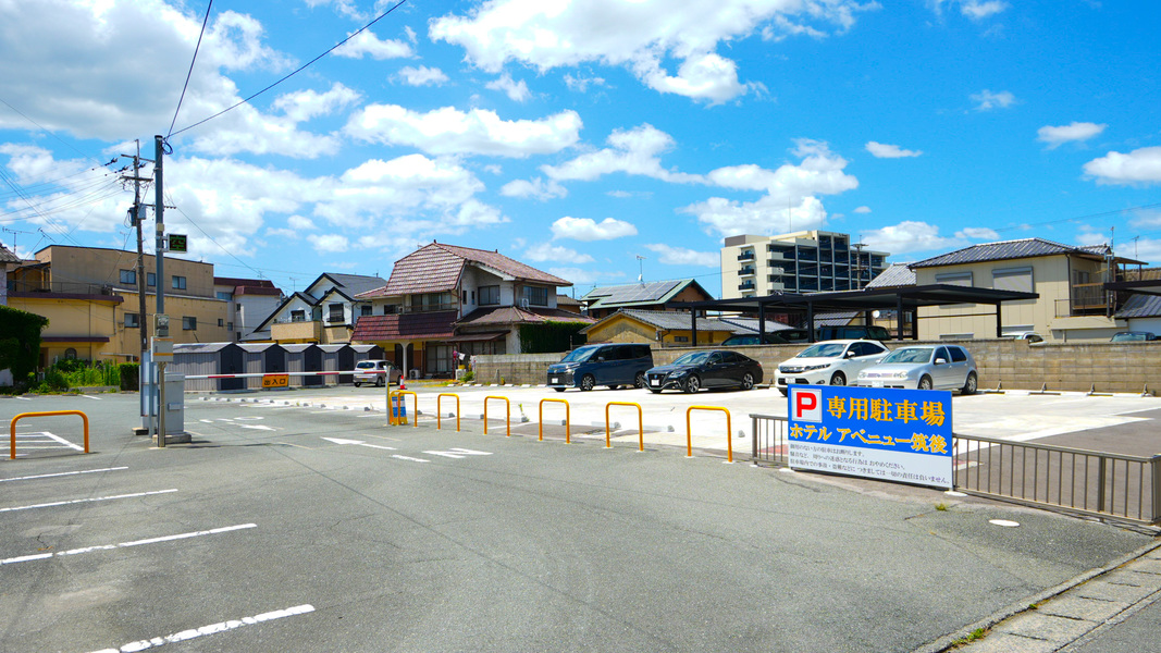 【無料駐車場】先着順でございます(予約はできませんのでご注意ください。)
