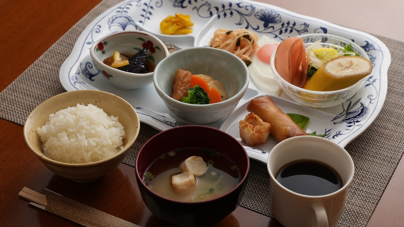 【5％OFF】【楽天スーパーSALE】ビジネス・一人旅◆一泊朝食付《駐車場・VOD・Wi-Fi》