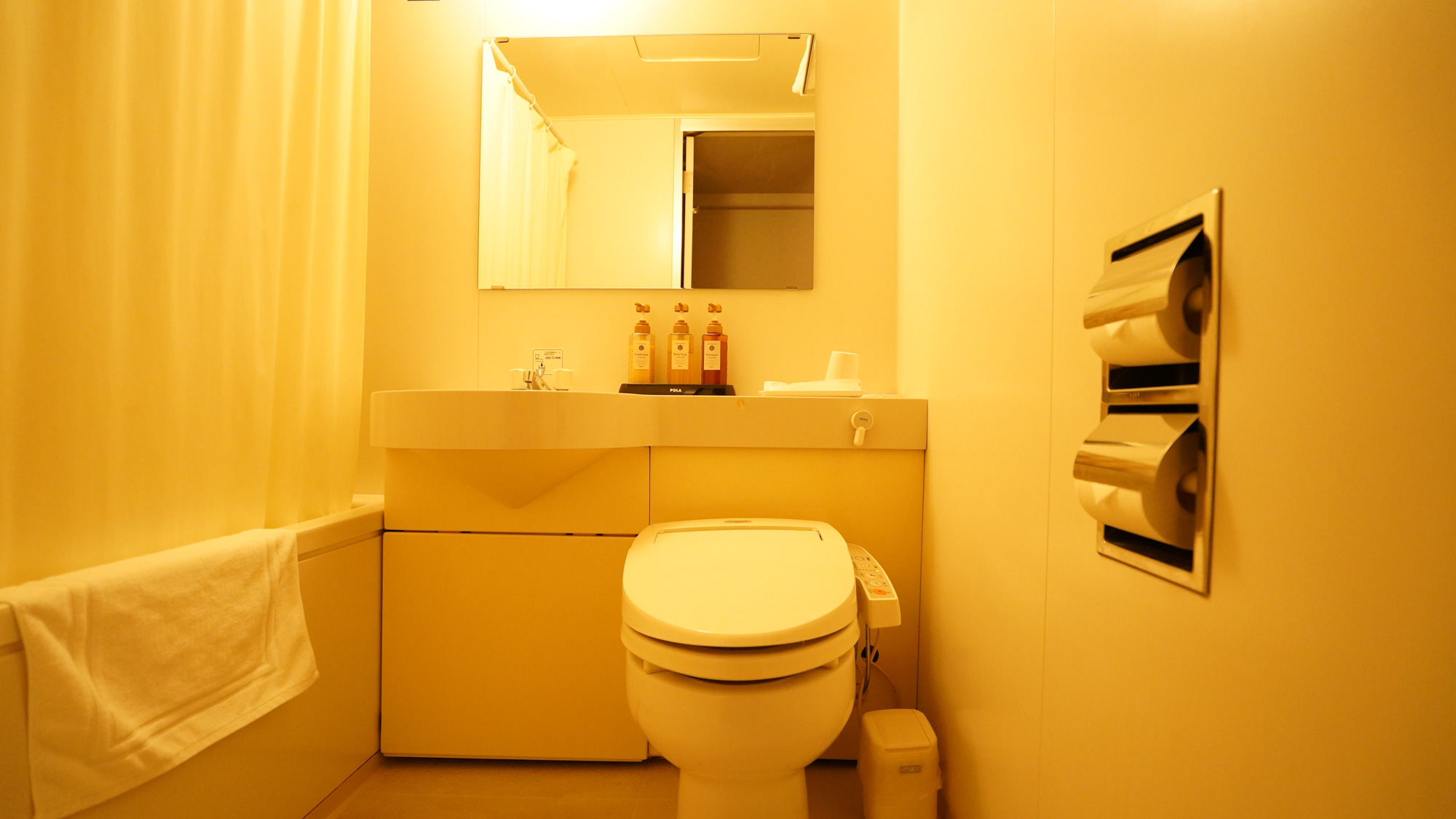 【バスルーム（ユニットバス）】清潔感を大事にしたバスルーム