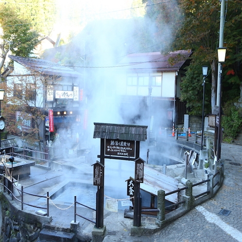 野沢温泉の源泉・麻釜