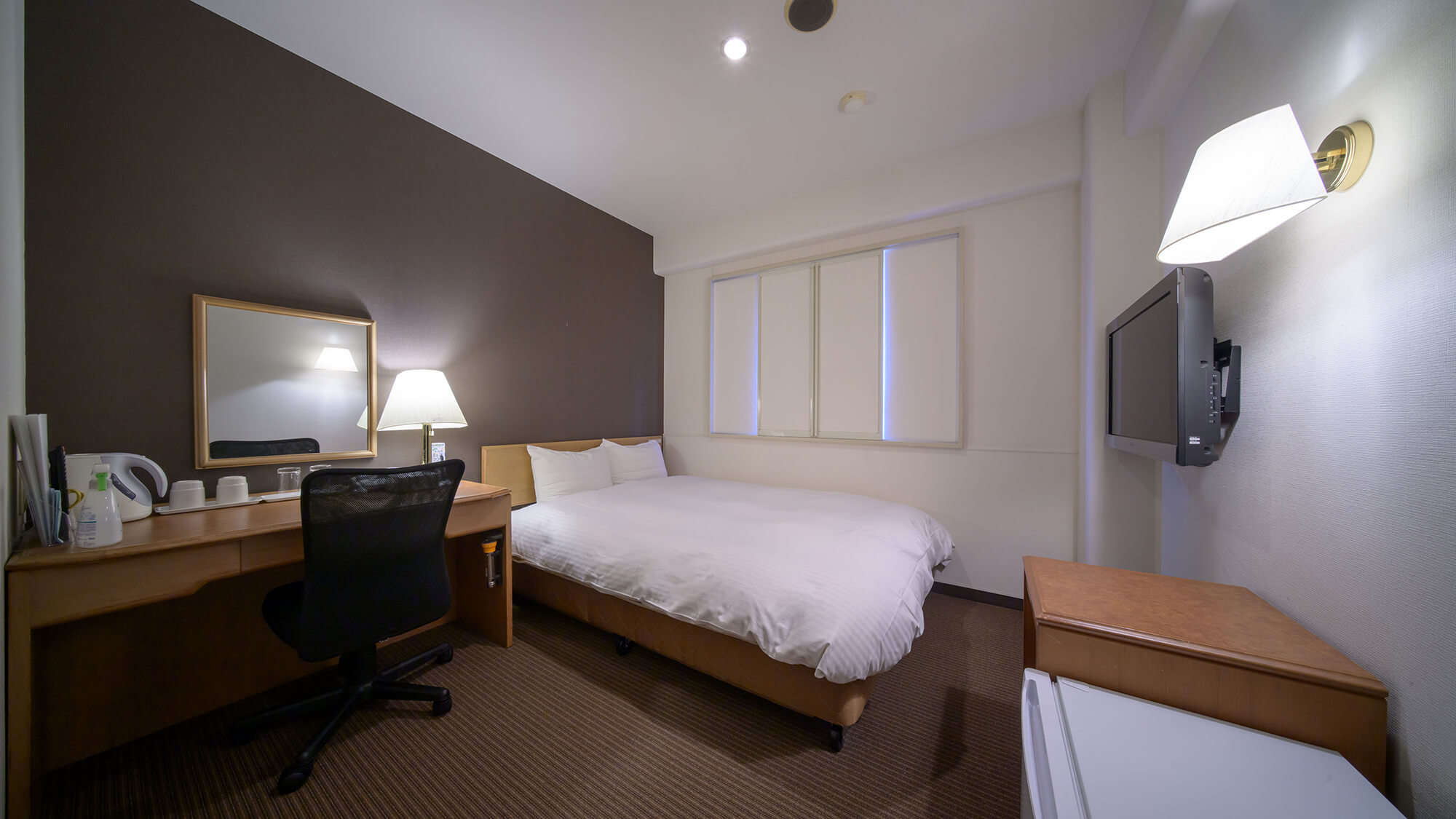 セミダブルルーム