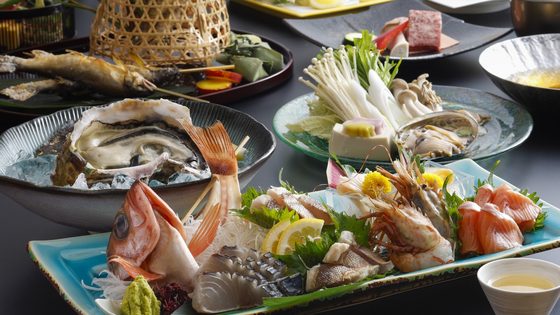 【夏・別湯】昨秋OPENの新フロアで「湯」と「食」を堪能◆全室温泉展望風呂付・夏の豪華美食を味わう！