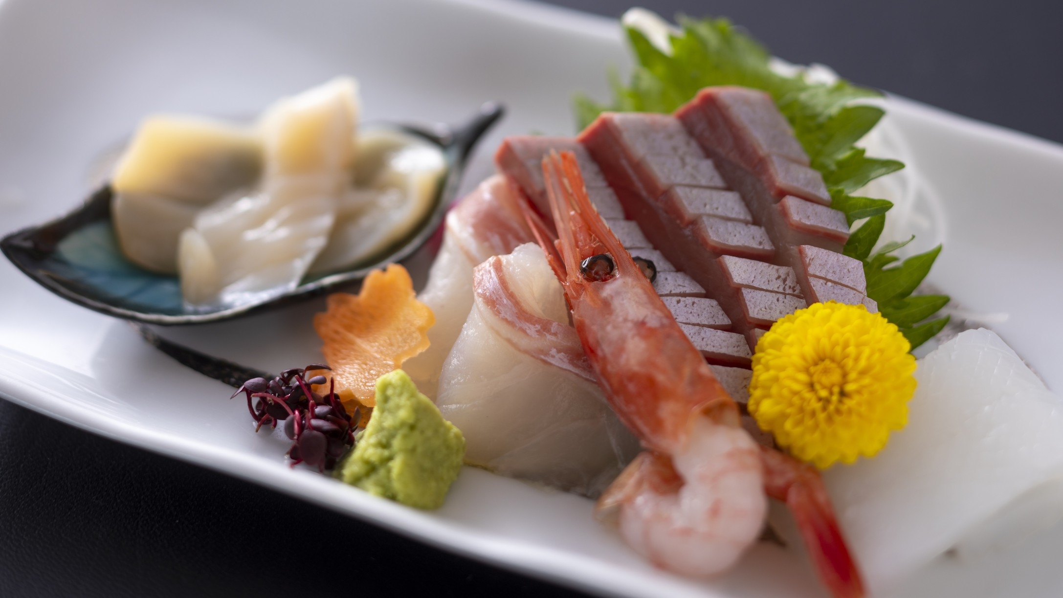 【春・別湯】昨秋OPENの新フロアで「湯」と「食」を堪能◆全室温泉展望風呂付・春の雅会席を味わう！