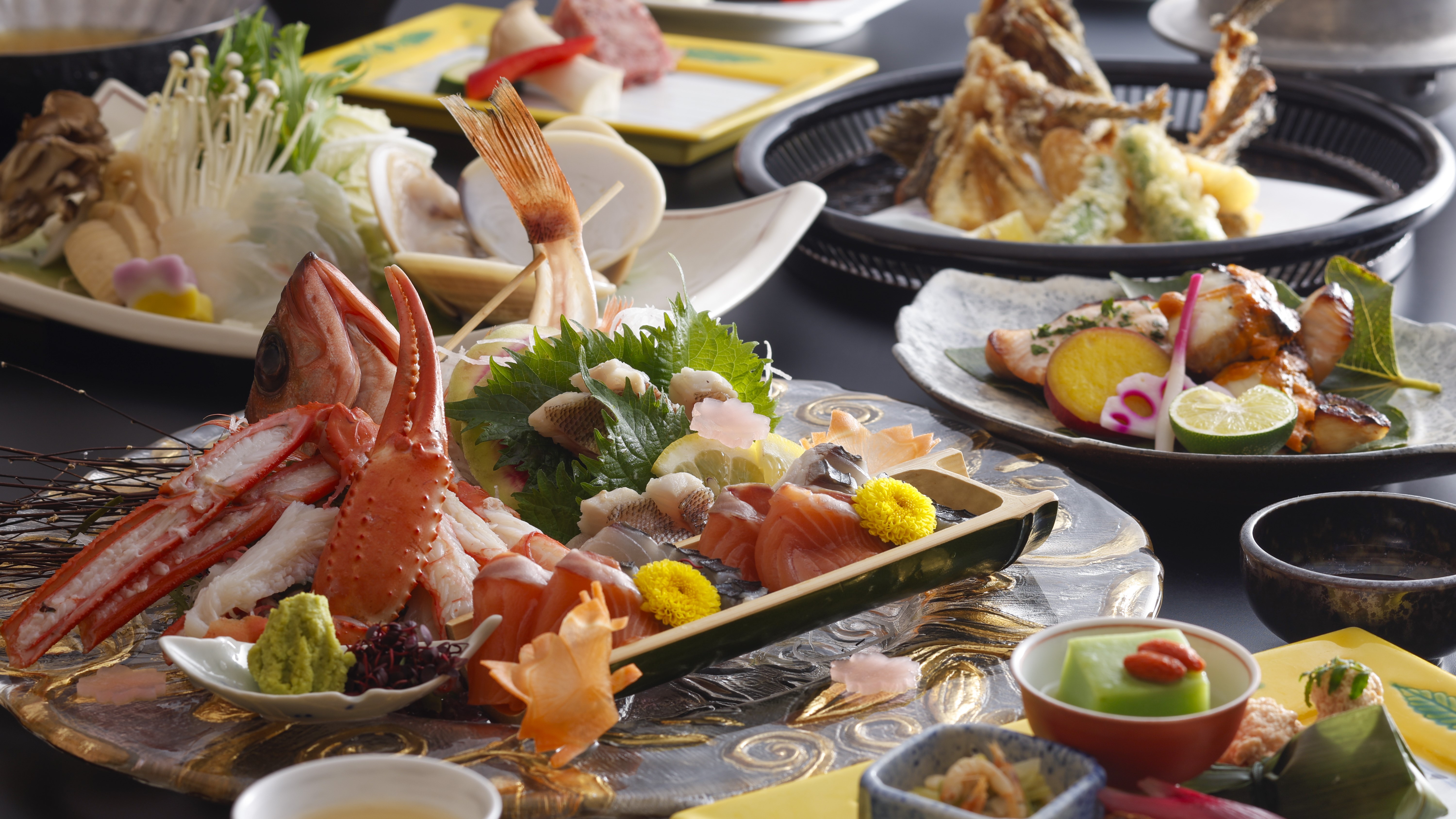 【別湯・春のお料理】筍と桜鱒の二色焼きや大蛤と鯛の春香鍋、但馬牛サーロインステーキやメバルの唐揚げ！