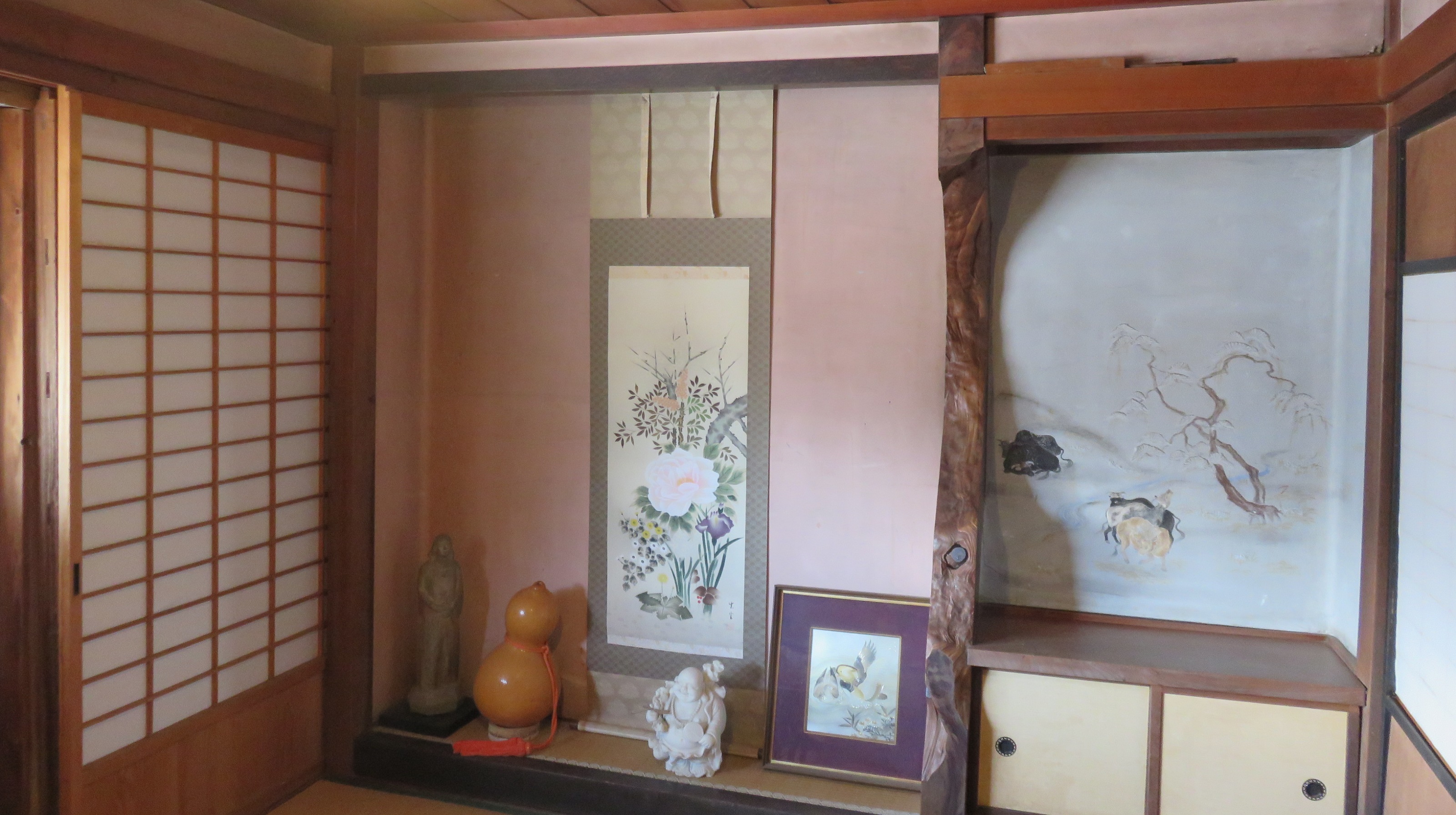 ●宿泊者のみ見学可能（階段急勾配）