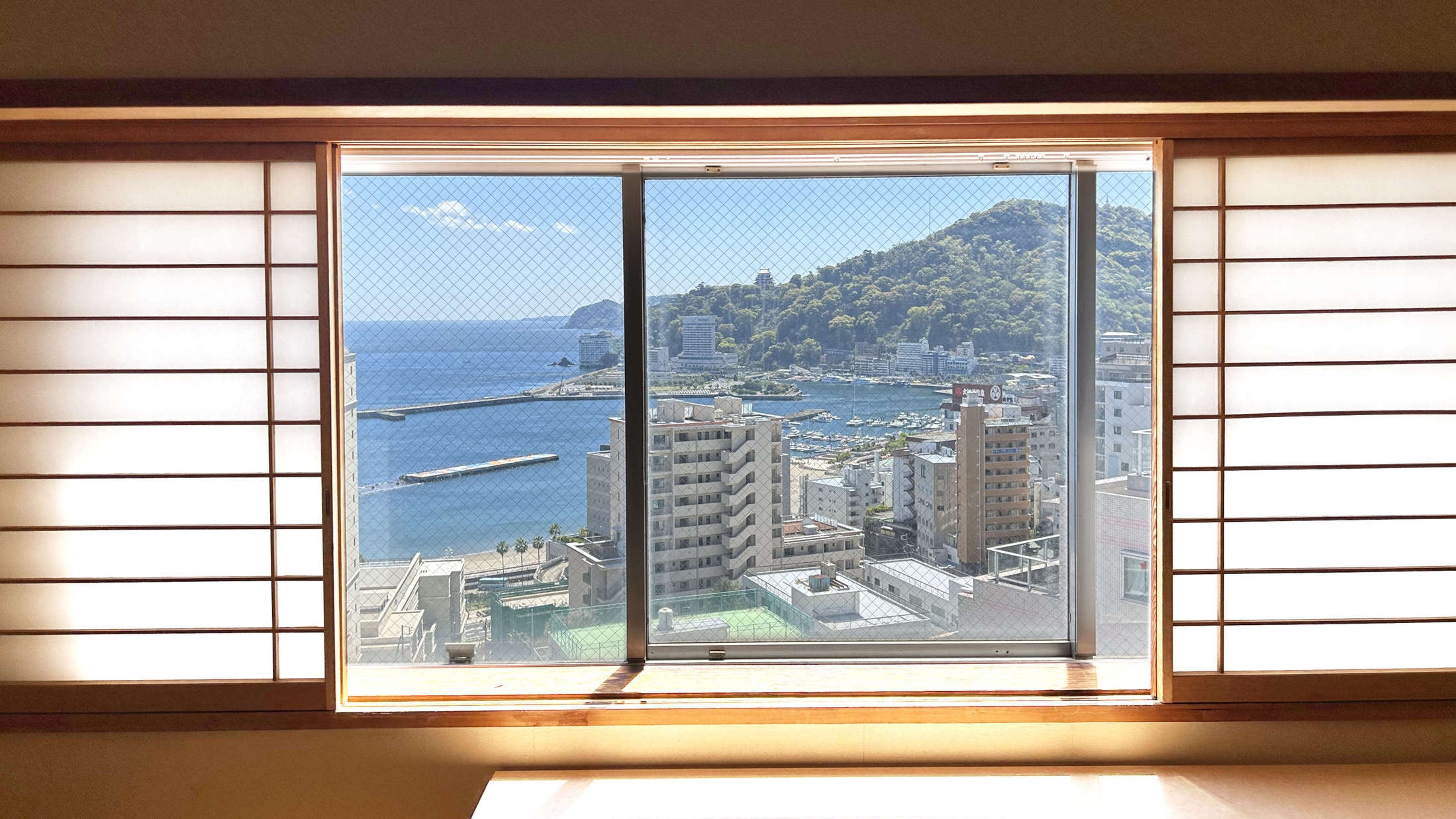 最上階オーシャンビュールーム！　最上階客室から太平洋を一望！！一泊二食バイキングプラン