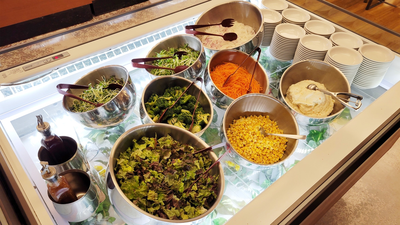 【期間限定】お食事会場でゆっくり愉しむ。秋を感じるお月見プレート付きバイキング