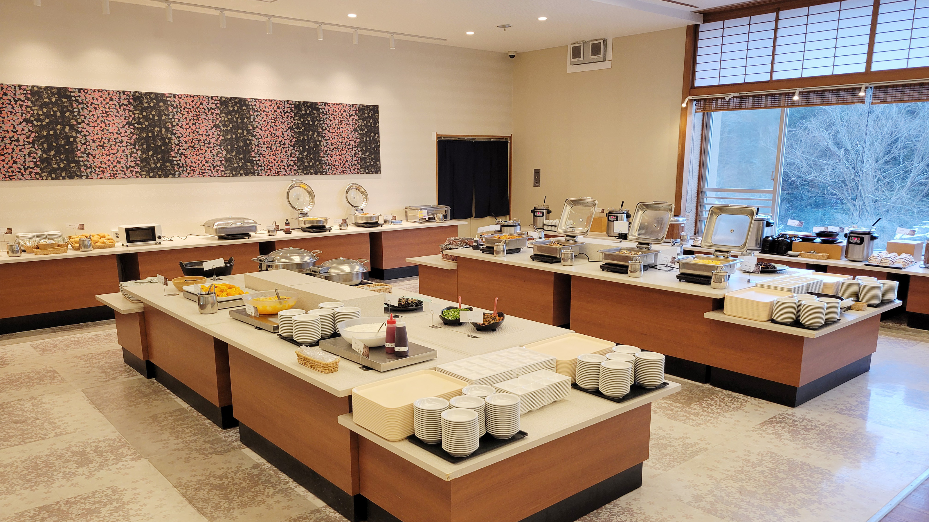 バイキング会場朝食01