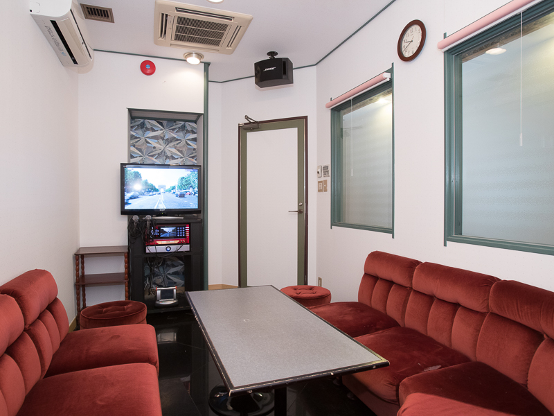 個室カラオケ バッカス・アポロン(要予約)