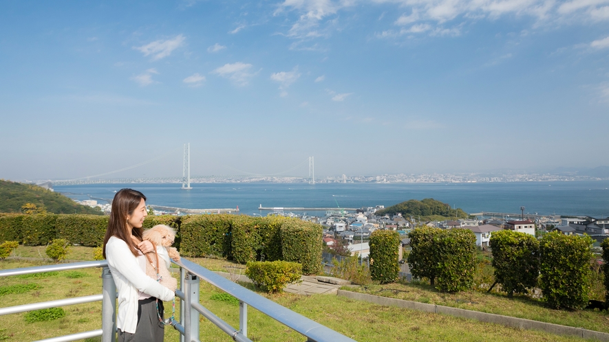 【淡路SA】明石海峡大橋を一望