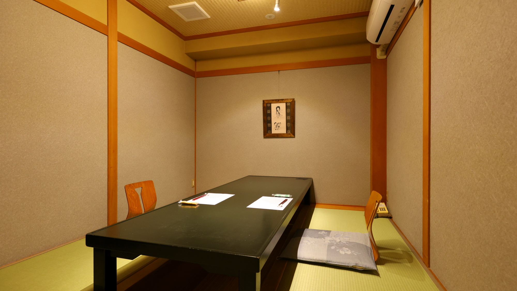 個室食事処（イメージ）