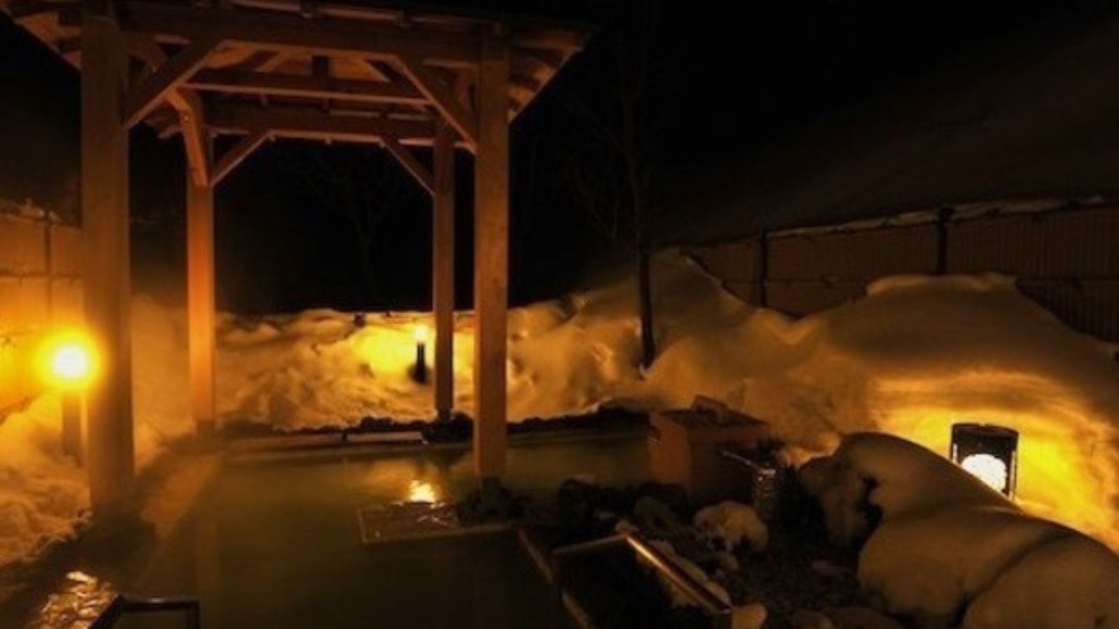 【連泊がお得】初冬の奥日光でのんびり天然温泉露天風呂を満喫する連泊プラン〈1泊2食〉