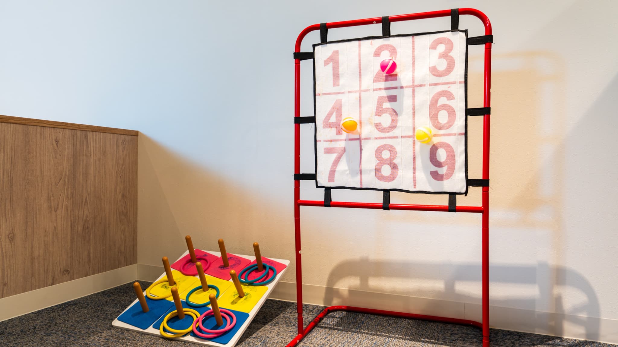 【湯上り処 Cafe R-CHIC】お子様も嬉しいスペースです。