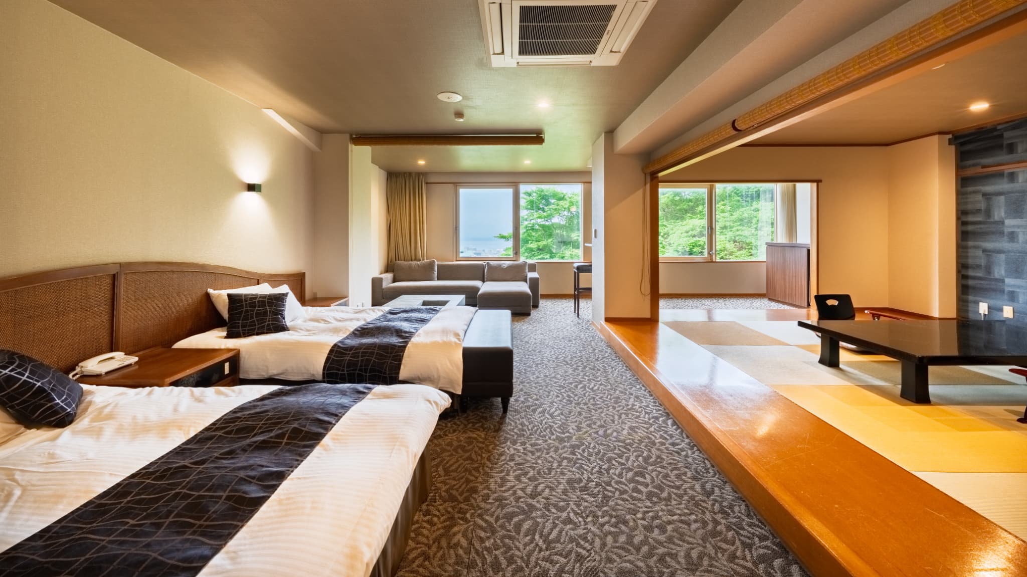 【プレミアムルーム和洋室／75㎡】眺望の良いお部屋でワンランクアップの滞在を♪