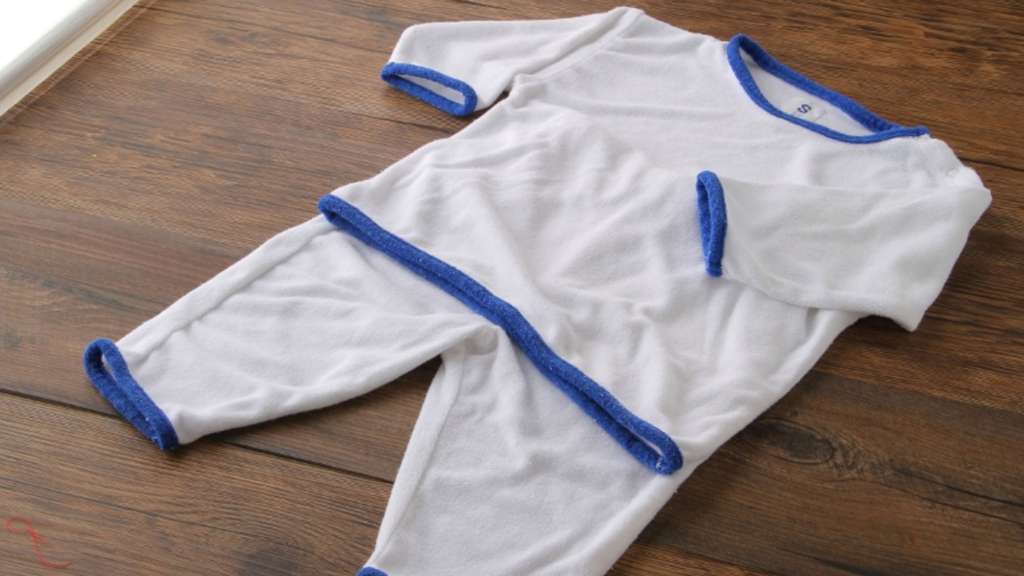 キッズパジャマ