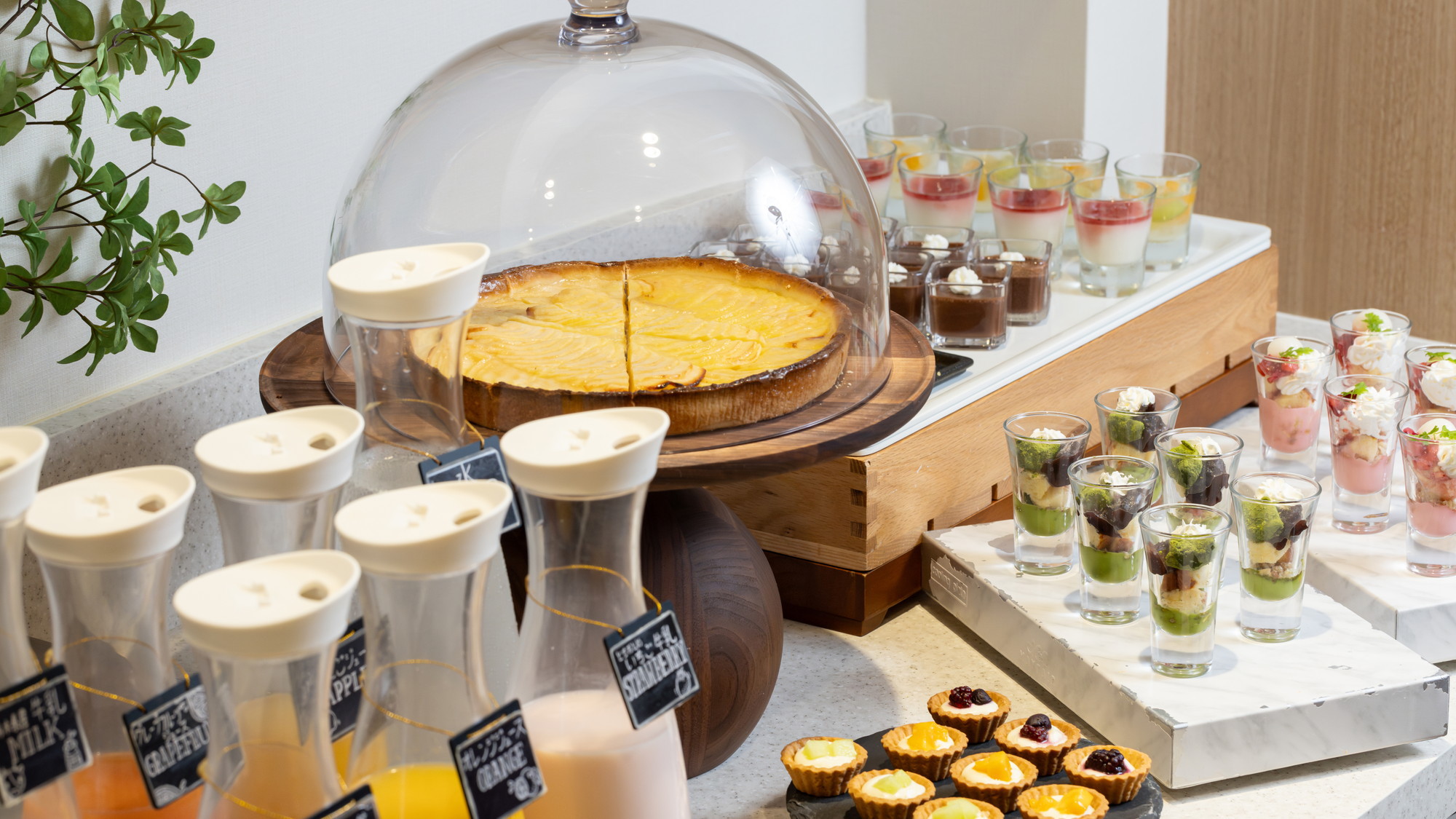 【アネックス】季節によってデザートも変わります