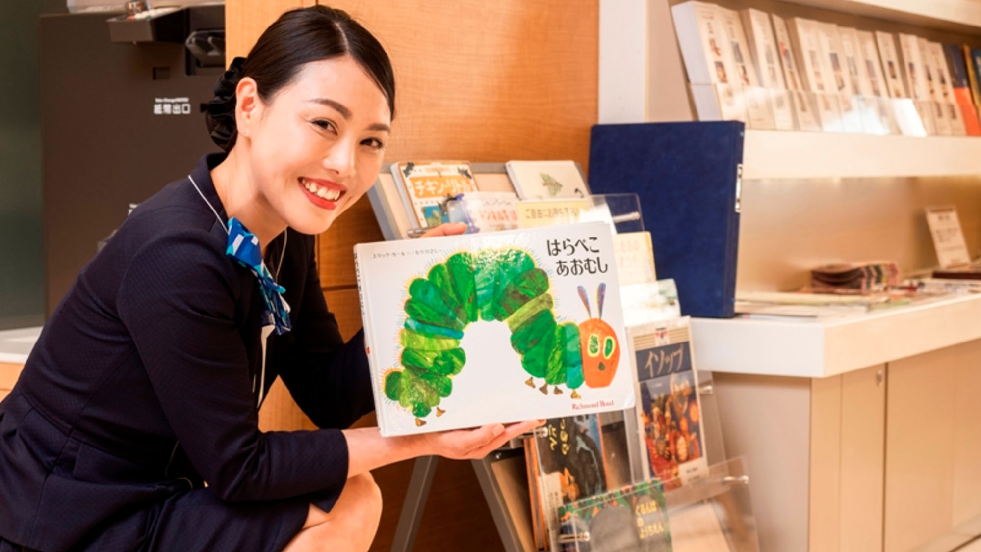 絵本の貸し出しも行っております