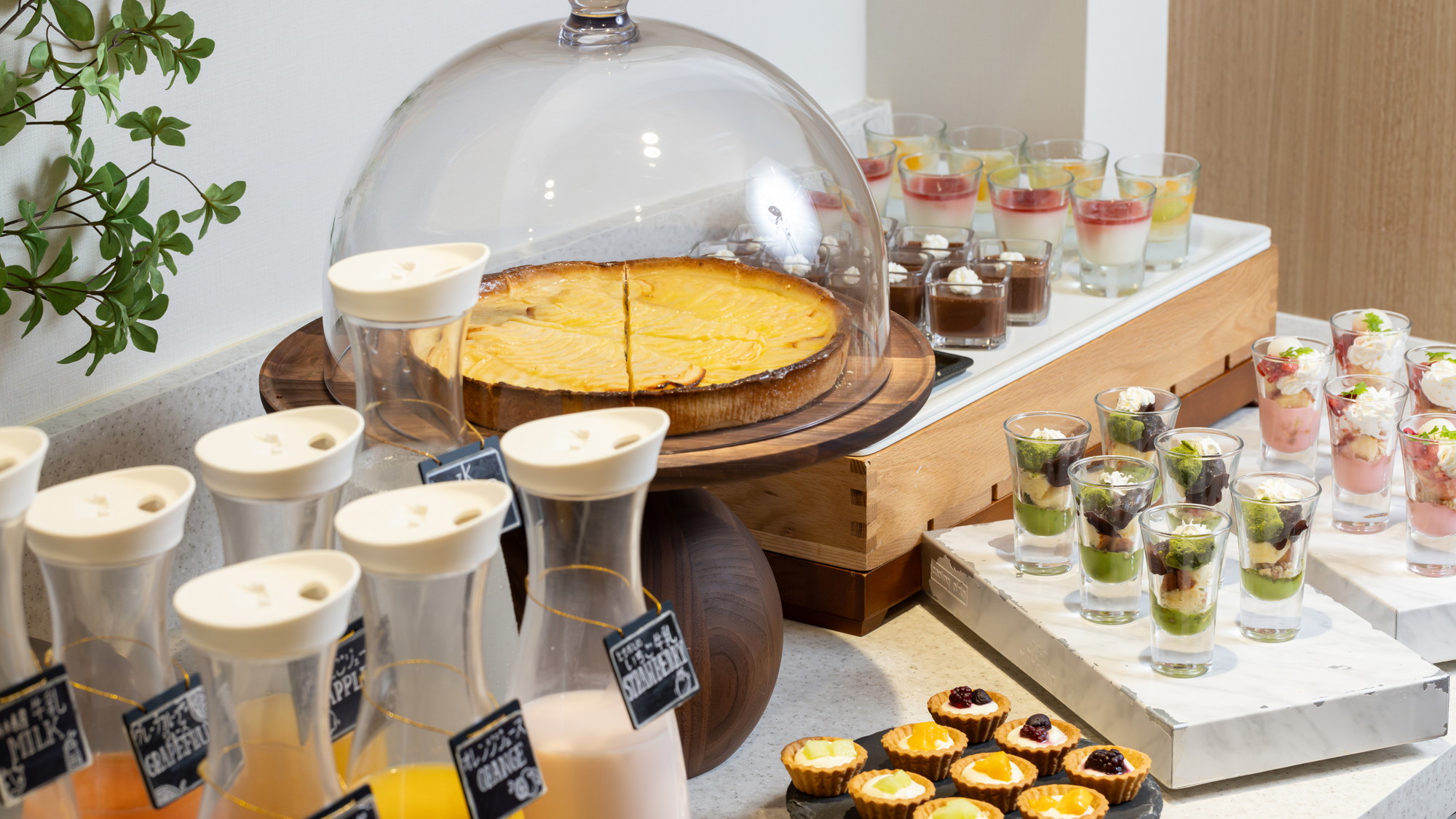 【アネックス】季節によってデザートも変わります