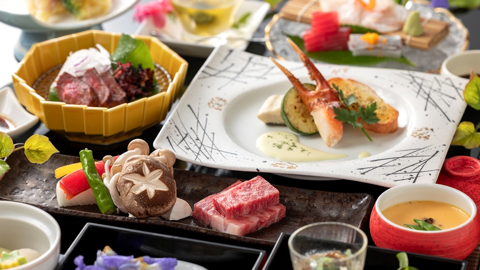 【5％OFF】【楽天スーパーSALE】総料理長おすすめ！季節の特撰会席＜1泊2食付＞