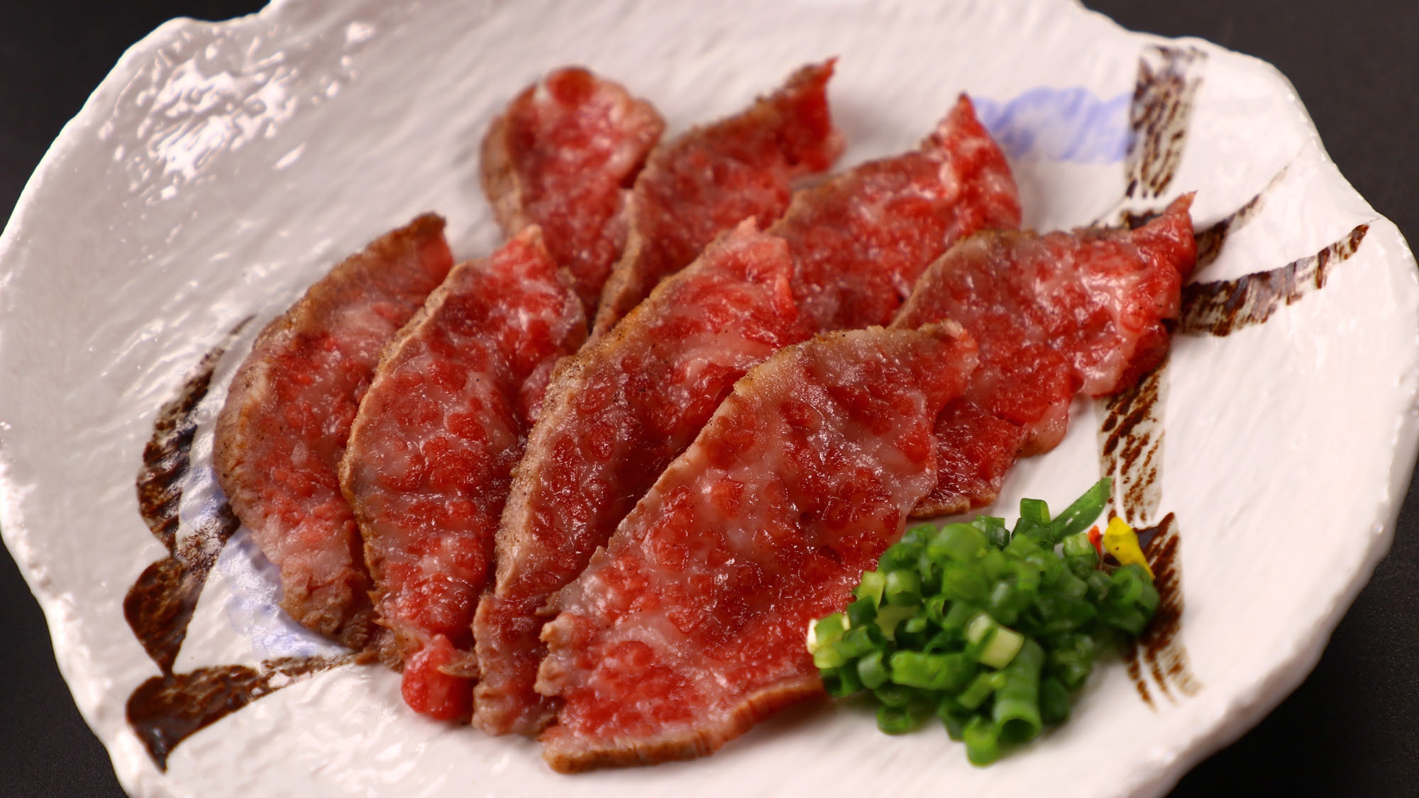 鳳来牛最上級ランク「源氏和牛」◇希少な幻の和牛を味わう◇1泊2食【桧牛】