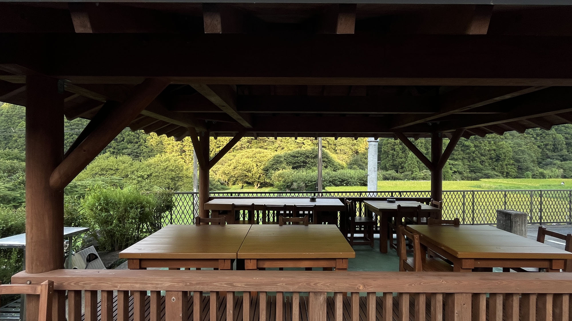 【施設】当館の敷地内にある東屋*