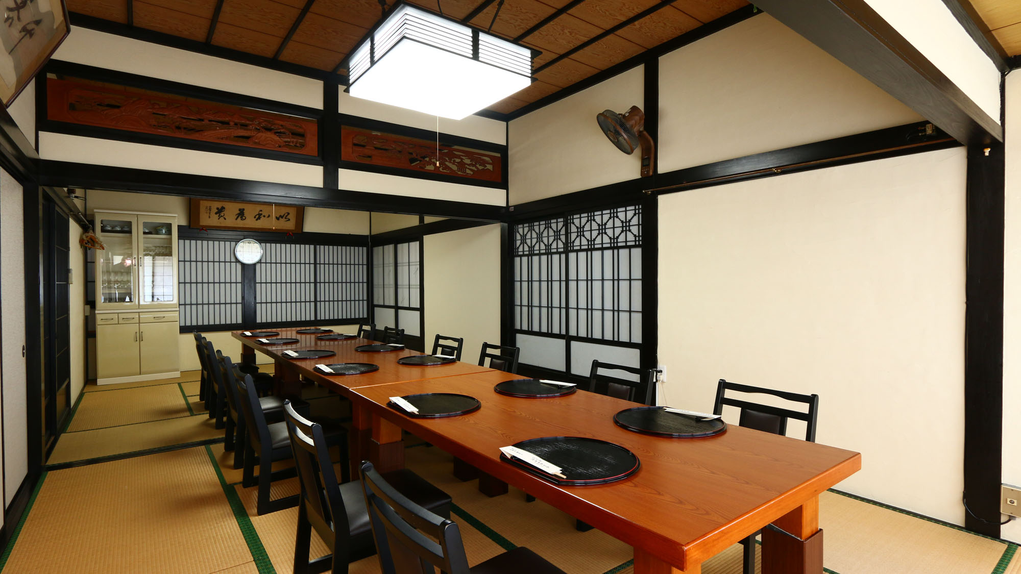 【館内】本館ー古民家民宿ーにある食事処*