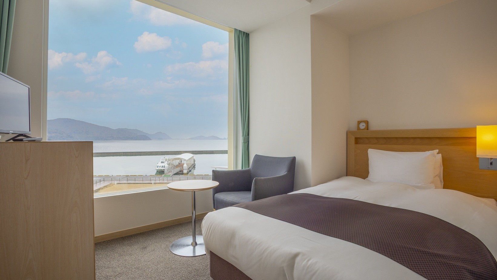 【オーシャンリゾートホテル&スパ うみんぴあ】ブリーズダブル