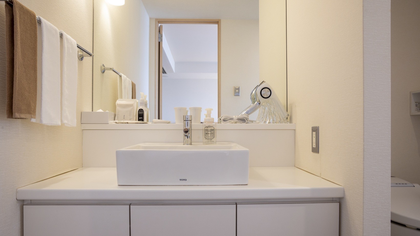 【オーシャンリゾートホテル&スパ うみんぴあ】リトリートツイン