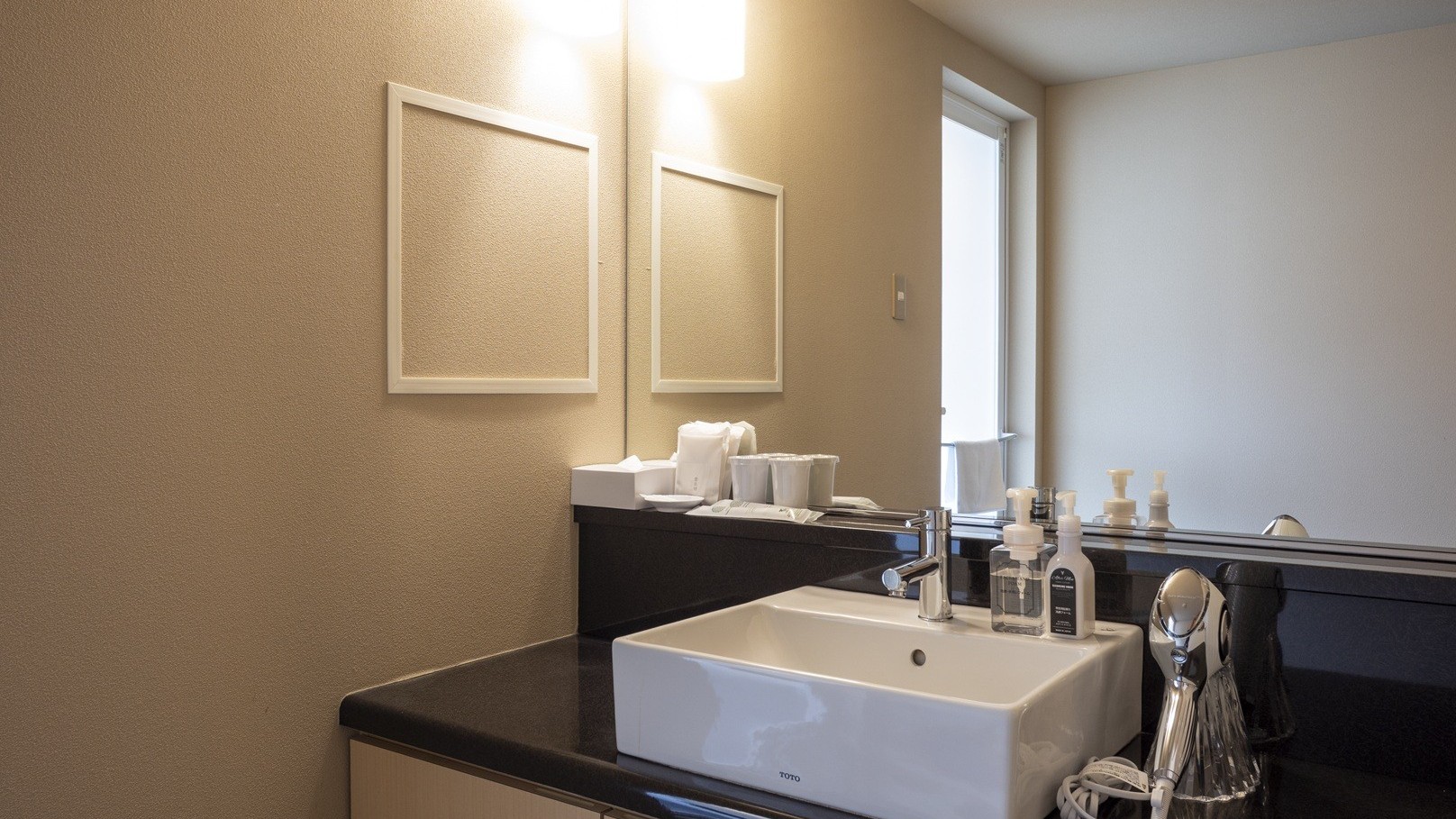 【オーシャンリゾートホテル&スパ うみんぴあ】海風の和室