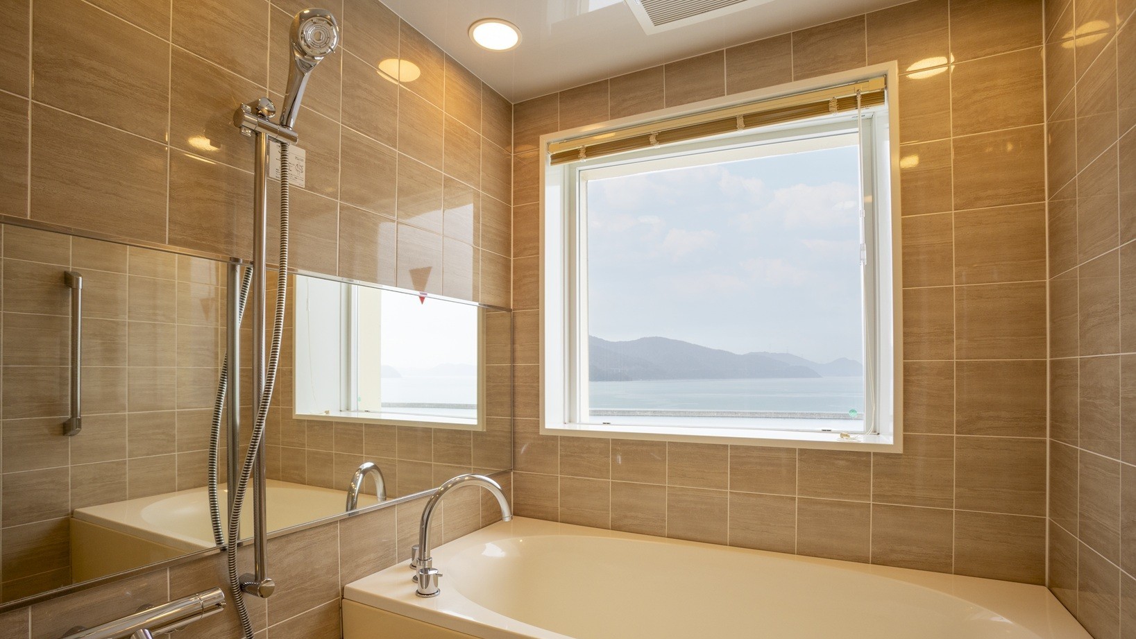 【オーシャンリゾートホテル&スパ うみんぴあ】リトリートツイン