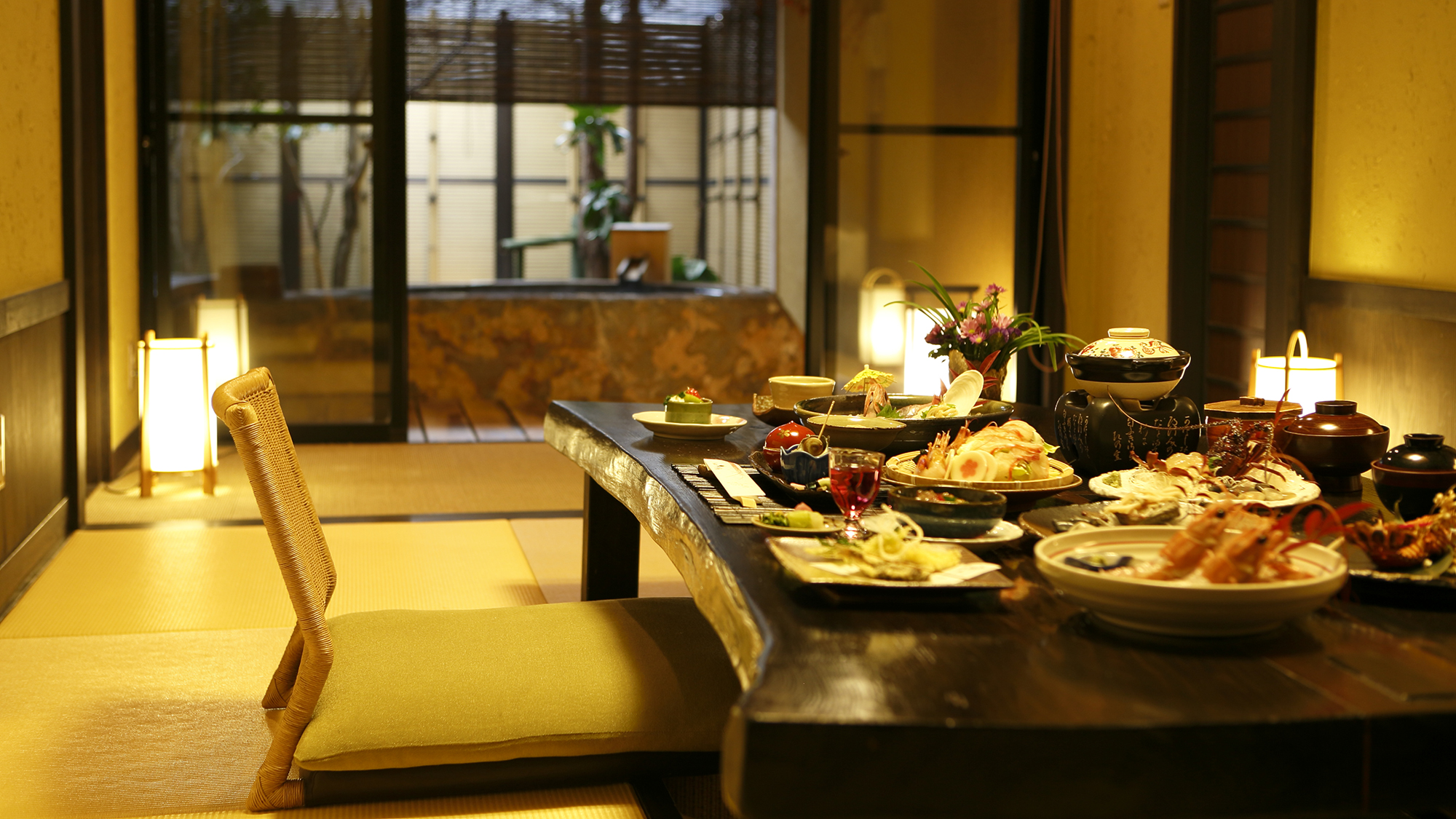 お食事はお部屋食