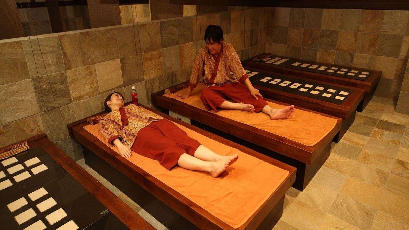 【年始限定】お年玉プラン！ サ活・夜景満喫＆天然温泉が入り放題！〈５大特典付〉 【朝食付】