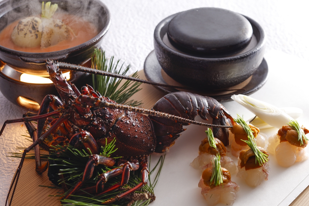 時が織りなす、志摩の恵みとの出逢い  「美味新撰」　瑞穂