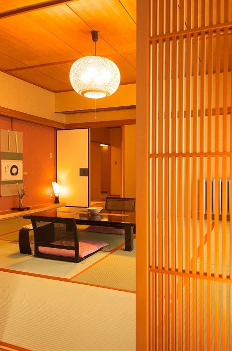 Japanese-style room with excellent view 2
