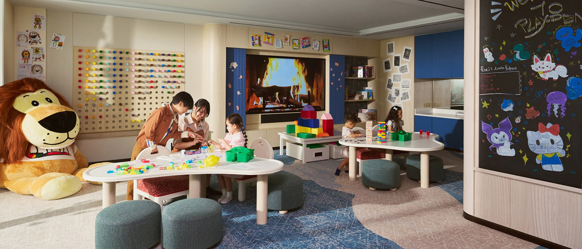 プレイルーム「The Play Den」