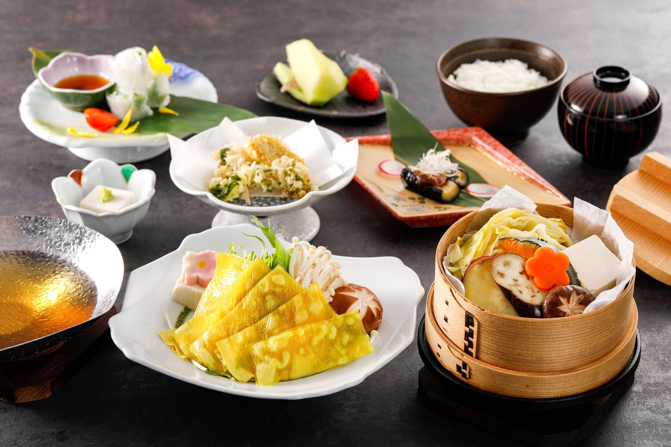 旬野菜を使用したベジタリアン向け＜ヘルシー野菜会席＞体が喜ぶ料理で、美味しくキレイに♪無料外湯券付