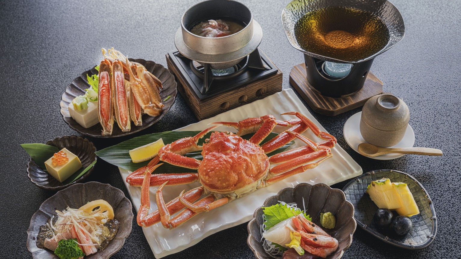 【新春福旅】今だけ10％OFF！特別室を優待価格で！冬の味覚かにと癒しの温泉旅（外湯無料券付）