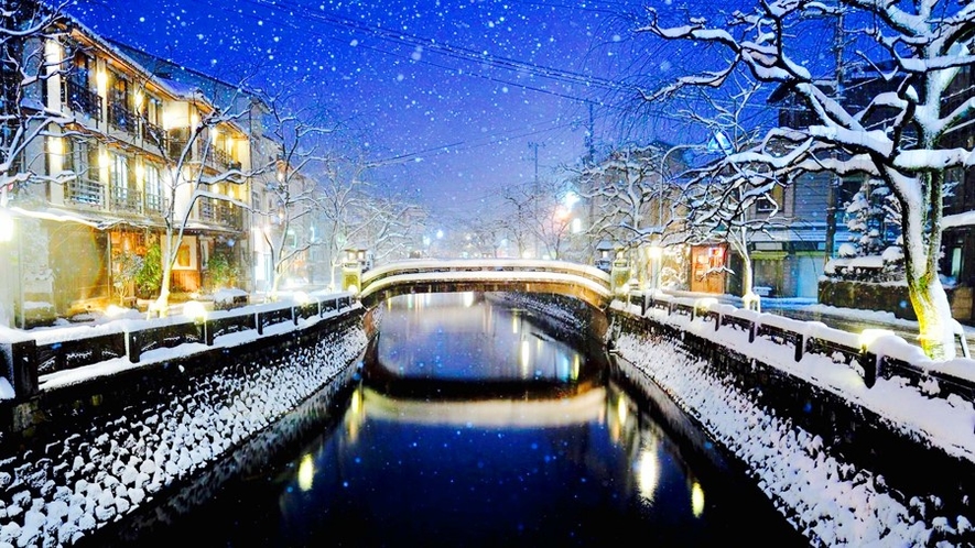 【城崎温泉街の風景】冬の景色