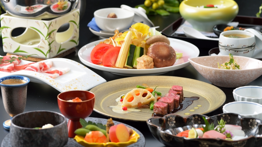 【夕食一例】薩摩黒牛ステーキとたっぷり野菜のよくばりコース