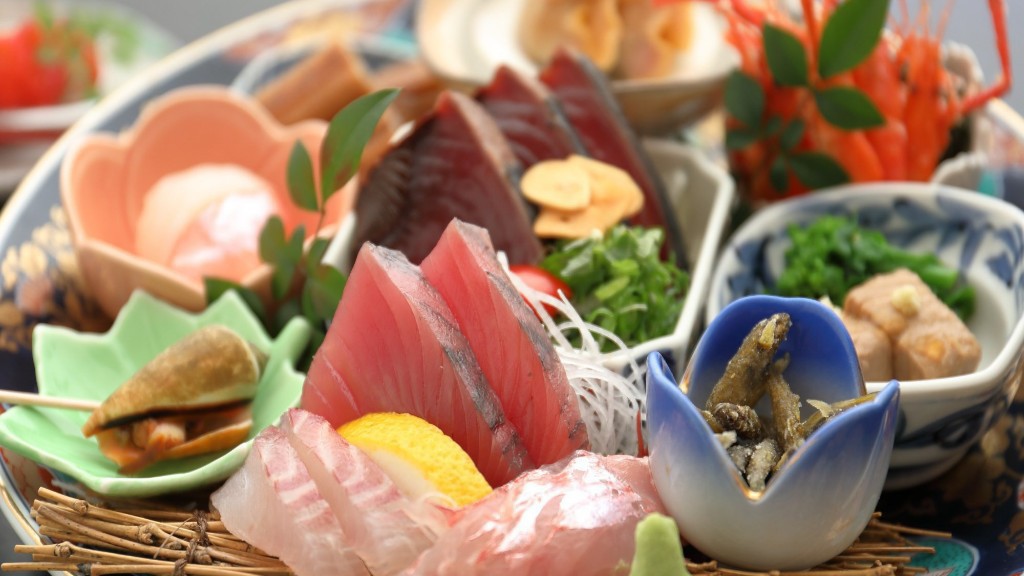 四万十のうまいもんを少しずつ〜小食の奥様も大満足 ★山川海の幸がこんなに沢山【大人気】めおと皿鉢Ｐ