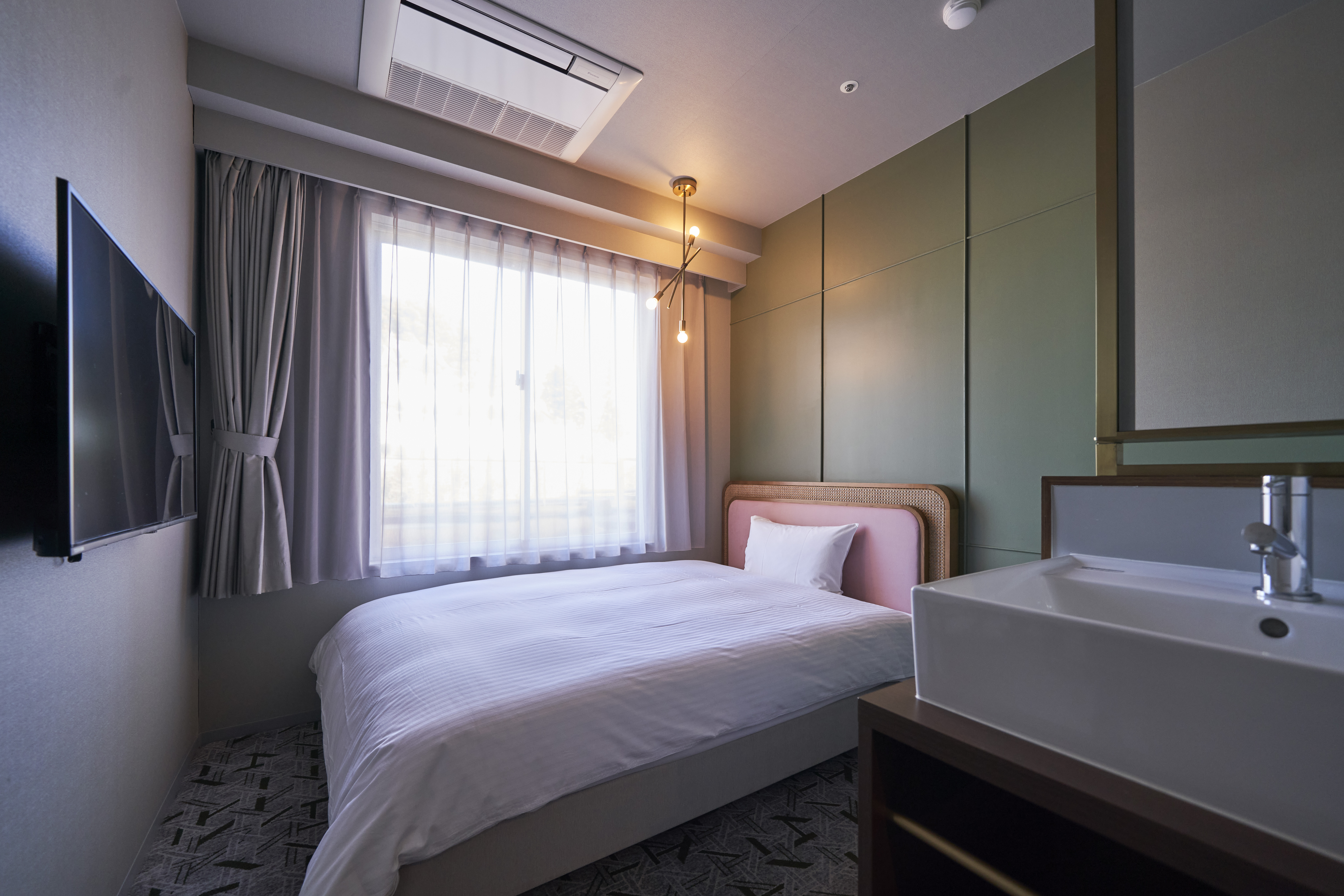 ナインアワーズなんば駅