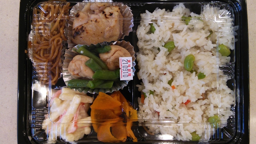 朝食　お弁当