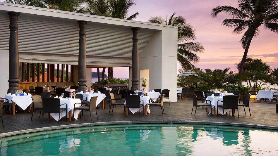 Sails レストラン