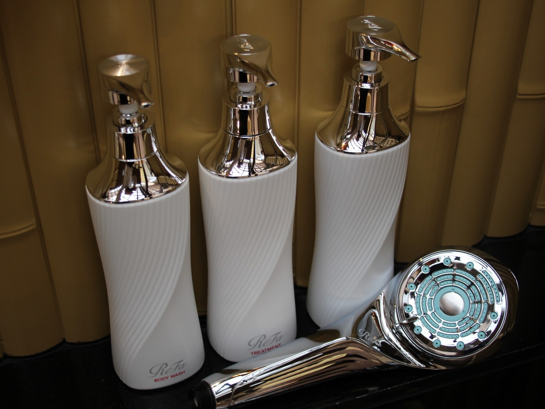 ♪源泉かけ流し露天風呂付客室♪1泊2食バイキングプラン