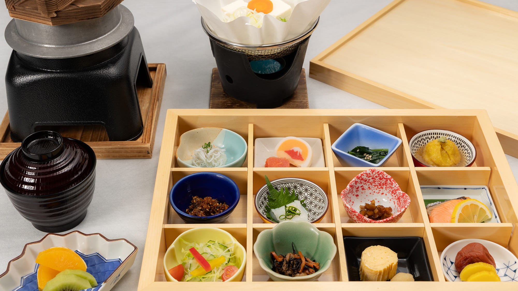 朝食