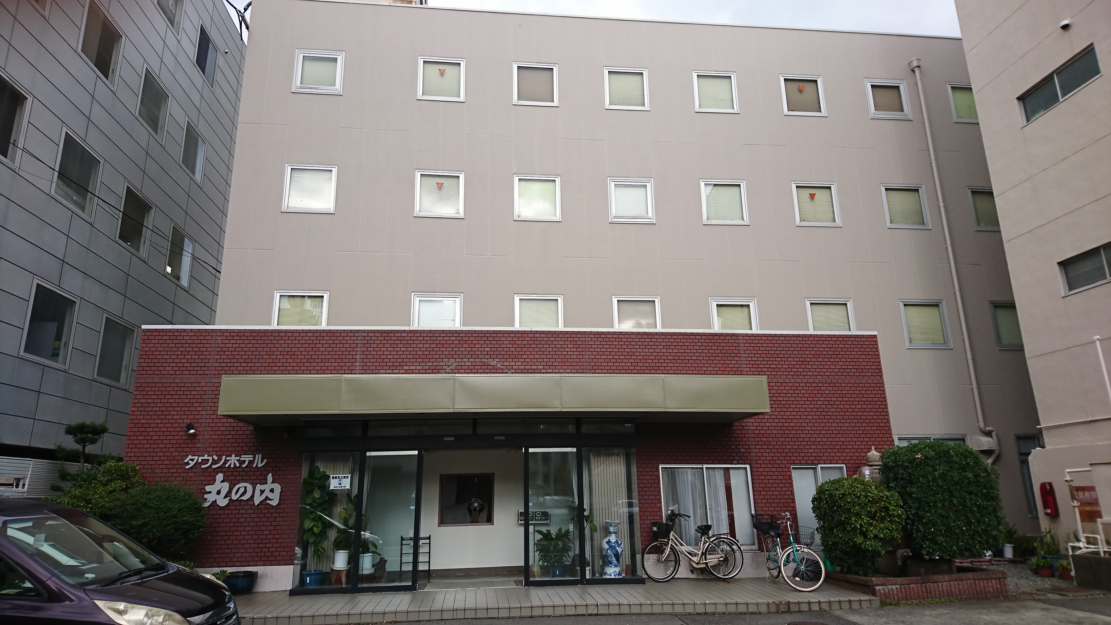 タウンホテル丸の内 外観