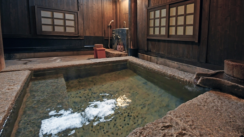 1日1組限定◆半露天風呂付客室『福寿』×挽きたてコーヒー特典付！夕食は佐賀牛＆山の幸会席／食事処