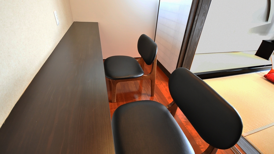 ＼年末年始のご予約はこちら！／12/27〜1/4迄◆伝統と快適性が調和する和洋室「天山の間」 