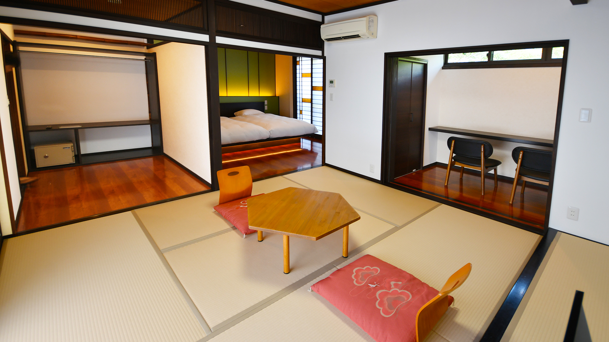 【和洋室／天山の間】