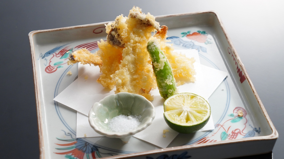 【８月１８日〜３１日限定】今年初物。早松茸プラン　＼１組につき、松茸天ぷら一皿 松茸２本付／